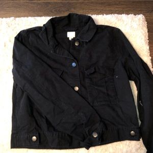 Black lightweight jacket